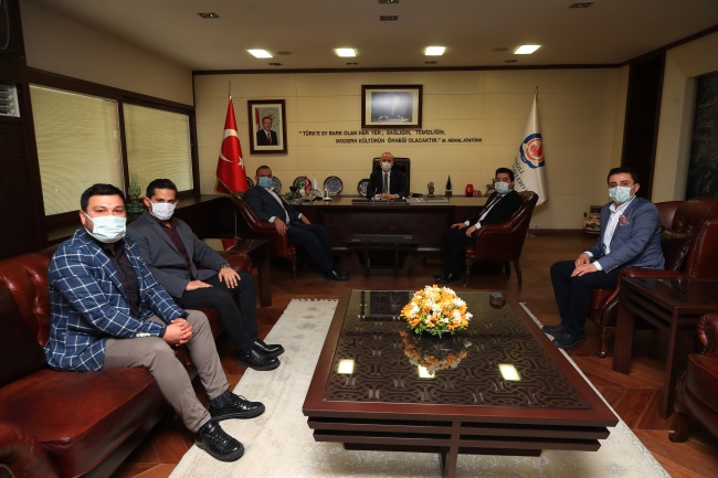  GENÇ MÜSİAD’TAN BAŞKAN ZOLAN’A ZİYARET 