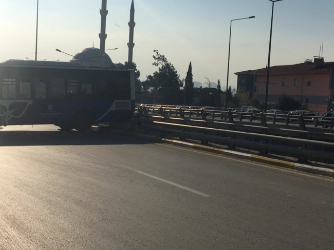 DENİZLİ’DE AKILALMAZ KAZA