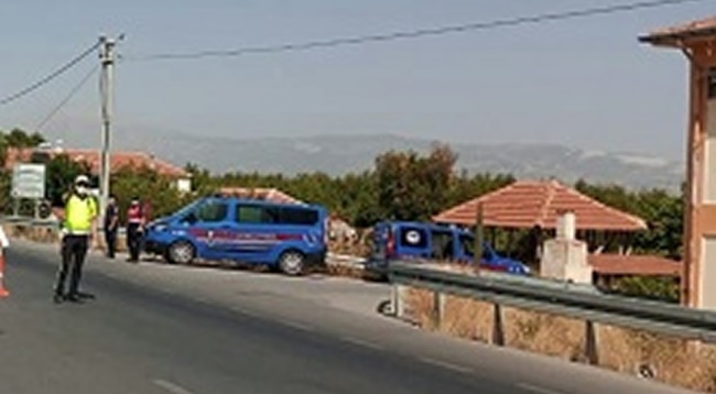 DENİZLİ’DE  AMBULANS  KAZA YAPTI