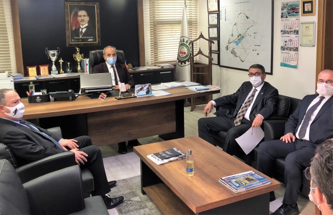 PAÜ REKTÖRÜ KUTLUHAN  DENİZLİ OSB’DE