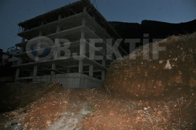 DENİZLİLİ MUTEAHHİT İNŞAATTAN DÜŞTÜ 