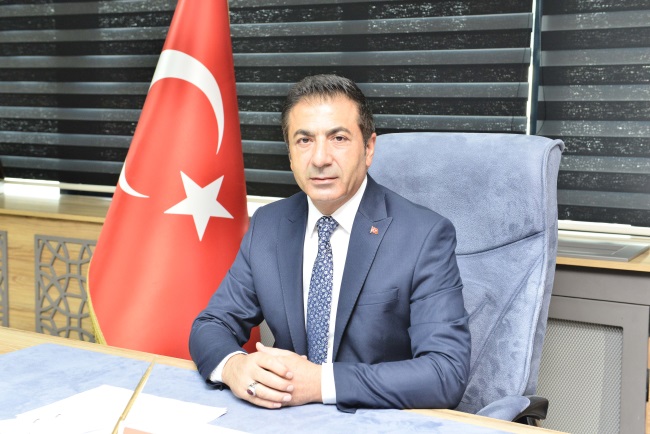 YAŞASIN CUMHURİYET!