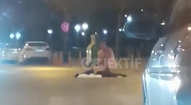 DENİZLİ’DE ÇIPLAK VATANDAŞ ŞOKU