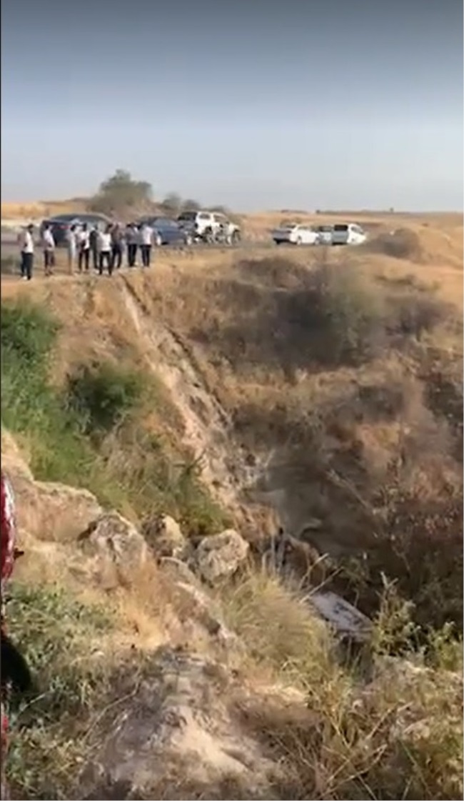 DENİZLİ’DE ARAÇ UÇURUMA BÖYLE UÇTU!