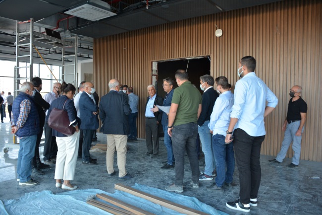 DSO MECLİS TOPLANTISI  YENİ BİNANIN ŞANTİYESİNDE YAPILDI