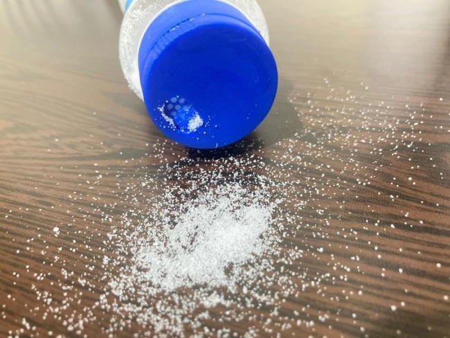  AŞIRI TUZ TÜKETİMİ  BÖBREK  HASARINA YOL AÇABİLİYOR