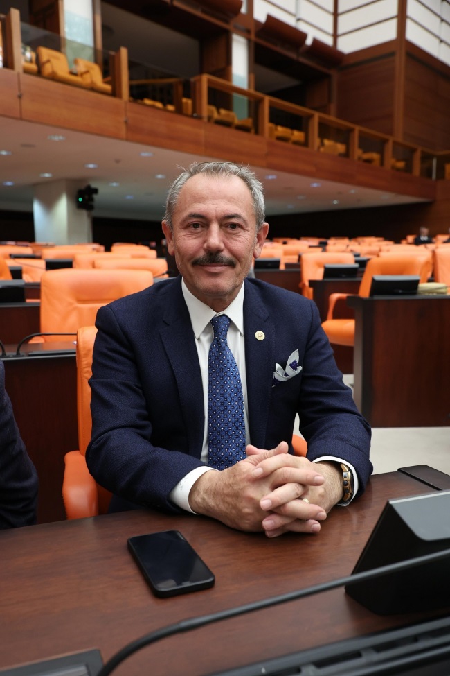 HUKUKTA REFORM, TOPLUMDA GÜVEN!