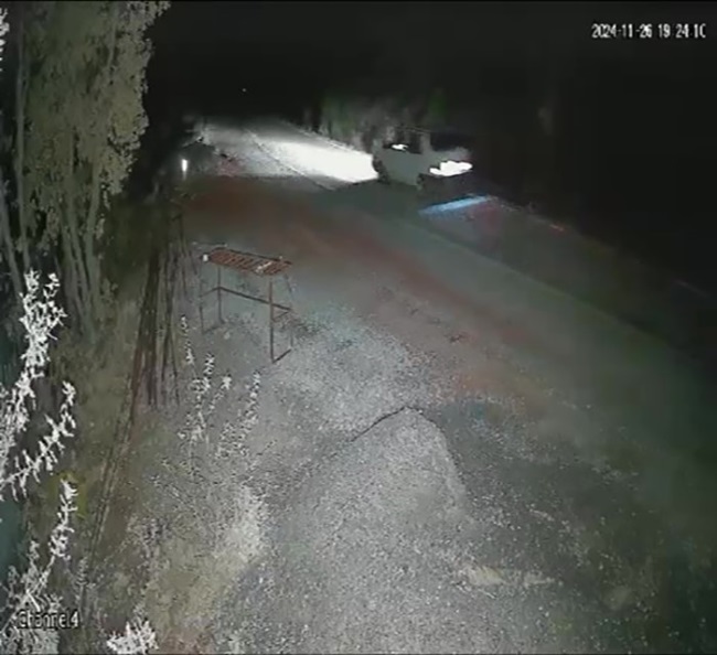  YAŞLI ÇİFTİN ELLERİNİ VE AYAKLARINI BAĞLAYARAK HIRSIZLIK YAPAN 3 ŞÜPHELİ UYKULARINDA YAKALANDI