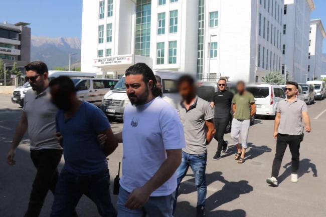   DENİZLİ’DE İŞLENEN ARKADAŞ CİNAYETİNE 3 TUTUKLAMA