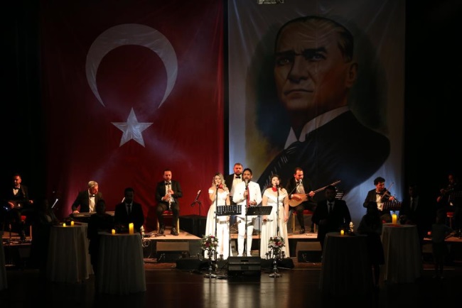 MERKEZEFENDİ BELEDİYESİ’NDEN ATATÜRK’Ü ANMA KONSERİ