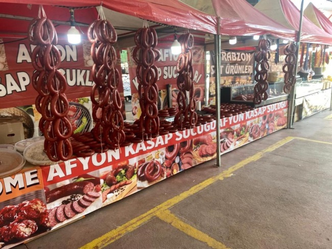  PAMUKKALE’DE  KURULAN FUARLARDA  1 TONA YAKIN  HİLELİ  ÜRÜN ELE GEÇİRİLDİ