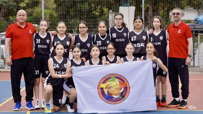 Ege Dostluk Turnuvası’nda Şampiyon Denizli Büyükşehir