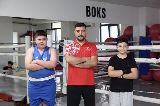 BOKS ŞAMPİYONASI’NDA MERKEZEFENDİ’Yİ TEMSİL EDECEKLER