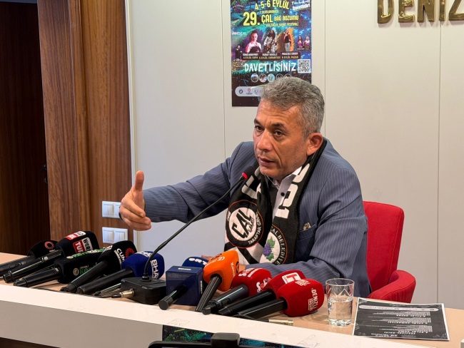 ÇAL’DA FESTİVAL HEYECANI: BAŞKAN HAKAN’DAN ÜZÜM FİYATLARI TEPKİSİ